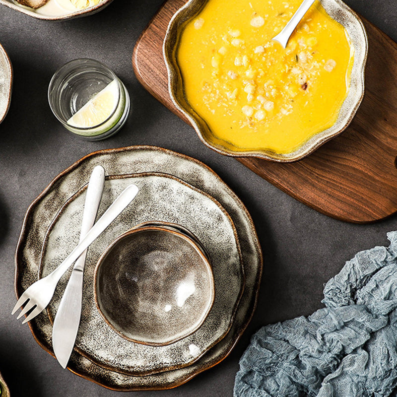 Oma Luxury Dinnerware Collection