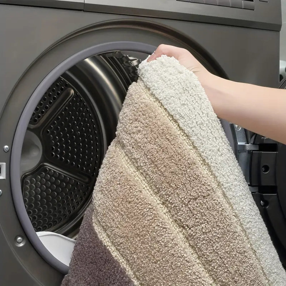 Lumiere Striped Absorbent Bath Mat