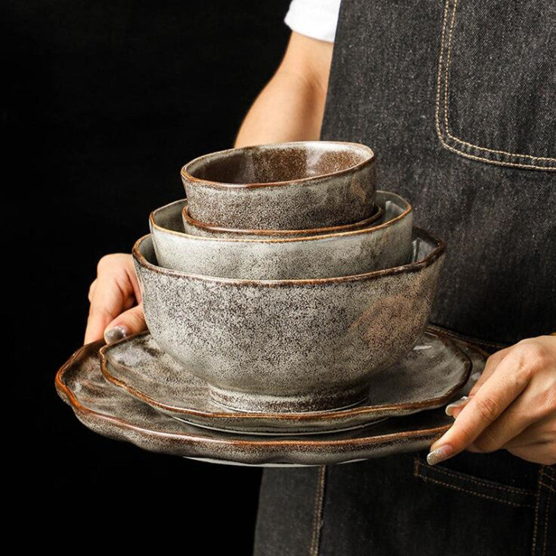 Oma Luxury Dinnerware Collection